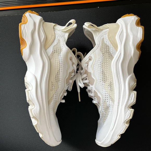 Sorel Women's Kinetic Breakthru sneakers - Picture 3 of 6